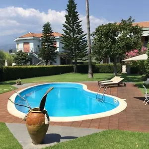  Ferienhaus Con Piscina Esclusiva Vista Etna Italien