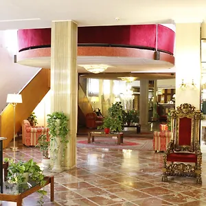 https://hermitage-rome.it-romehotels.com