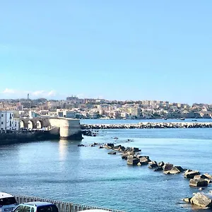Nettuno Apartment